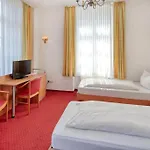 Отель Restaurant Mathildenhof Пульхайм