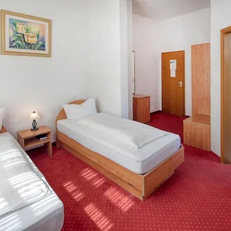 Restaurant Mathildenhof 3*