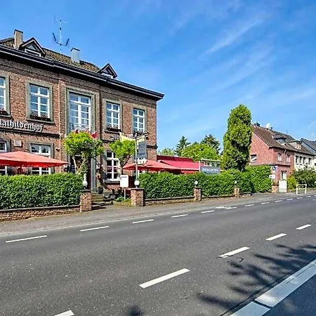 Restaurant Mathildenhof Пульхайм