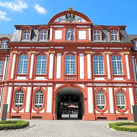 Restaurant Mathildenhof Отель 3*